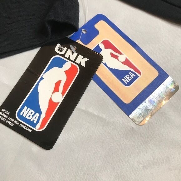 NBA Trailblazers Unk Officially Licensed T-Shirt Youth Size XL - Picture 4 of 5